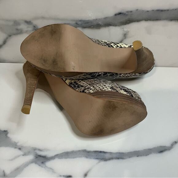 Steve Madden | Brown Cream Reptile Peeptoe Platform Disobey Heels Sz 7.5 - Picture 7 of 7